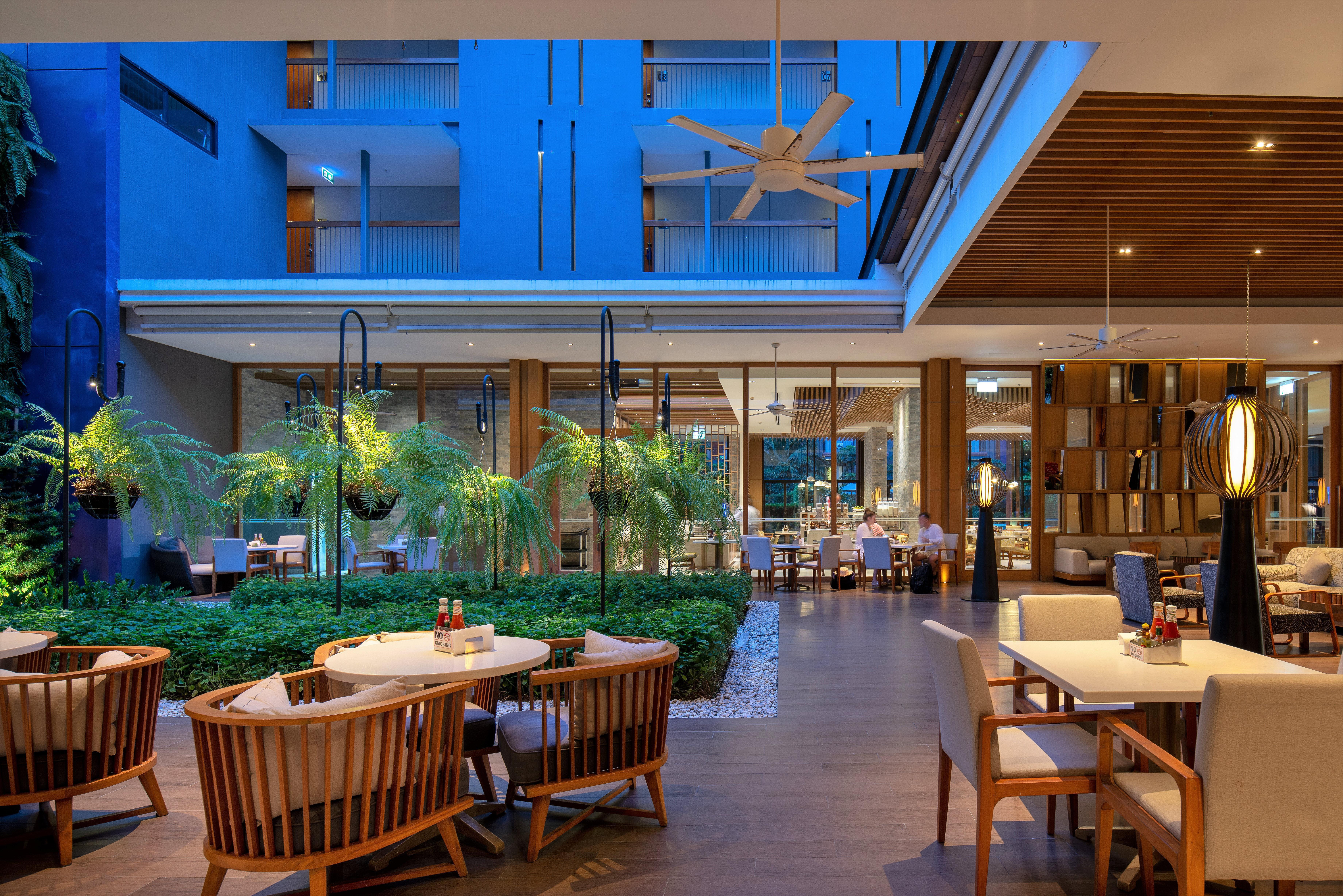 Holiday Inn Express Phuket Patong Beach Central, An Ihg Hotel Eksteriør bilde